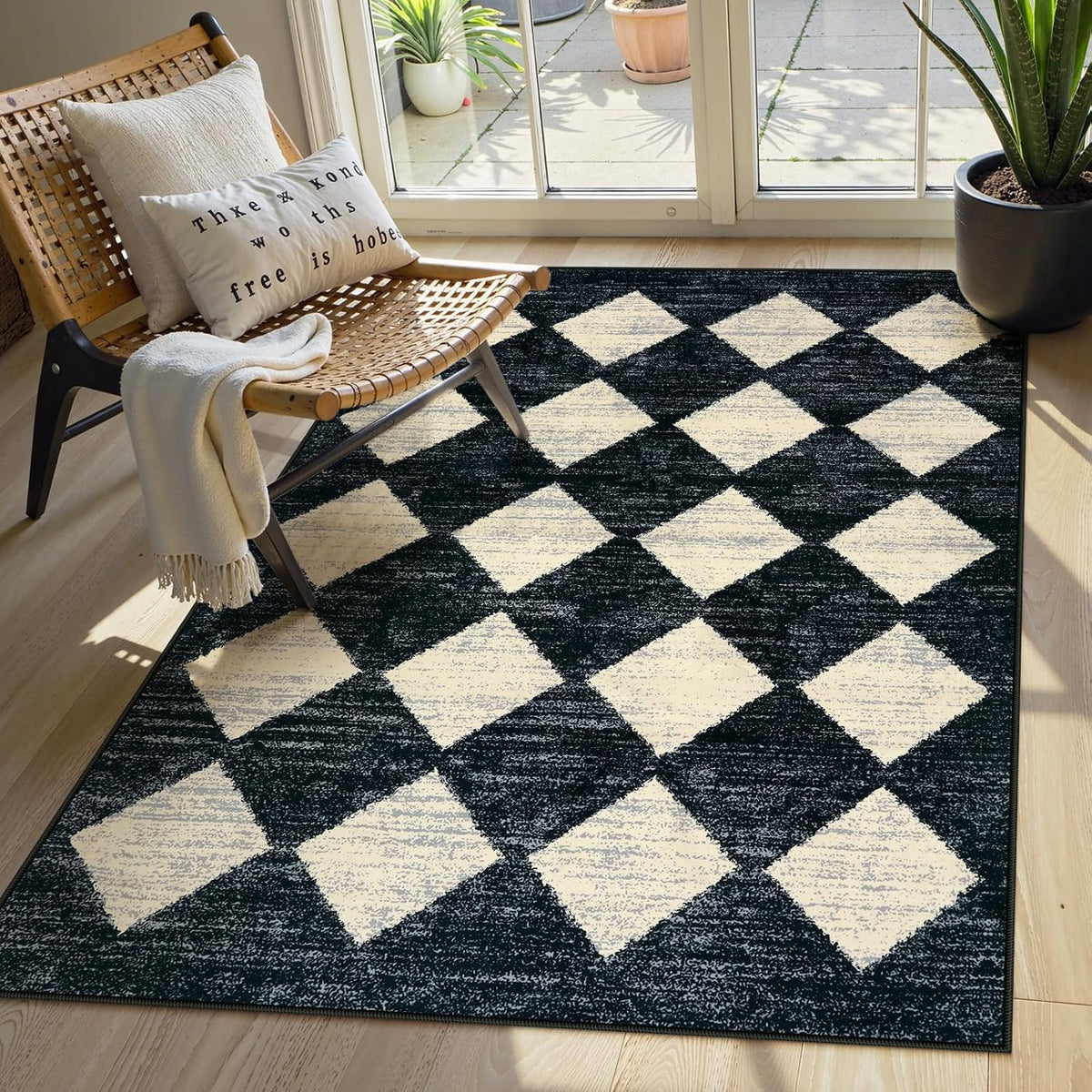 Black Washable Distressed Trellis Rug
